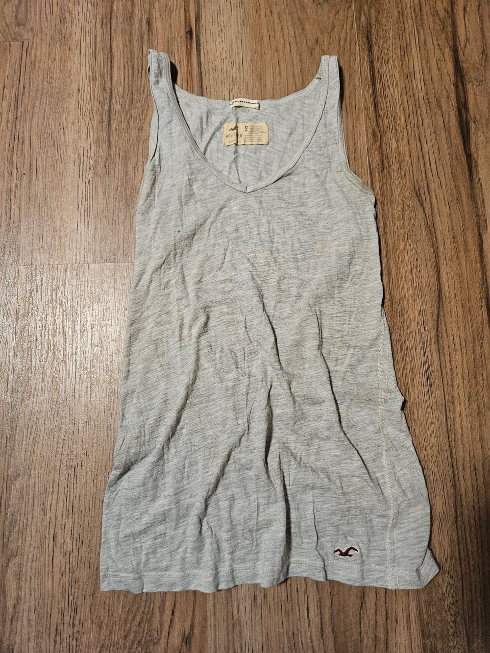 Hollister Classic Heather Gray V-Neck Tank Top
